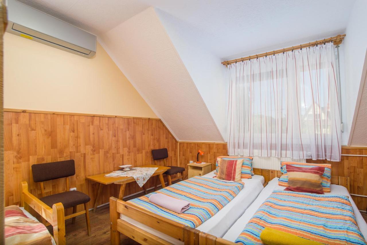Fueredi Apartman Tiszafüred Extérieur photo